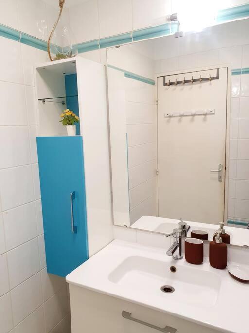 Appartement Avec 3 Chambres 80M2 Plein Sud Marignane Ngoại thất bức ảnh