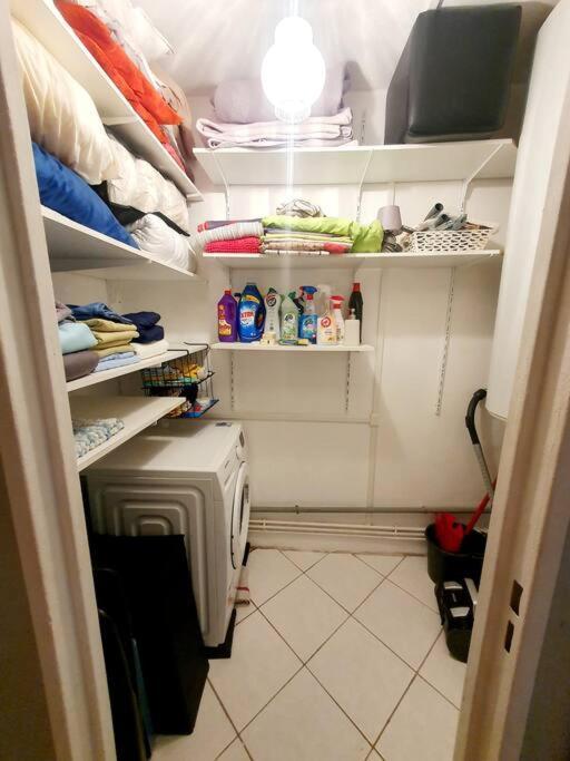 Appartement Avec 3 Chambres 80M2 Plein Sud Marignane Ngoại thất bức ảnh
