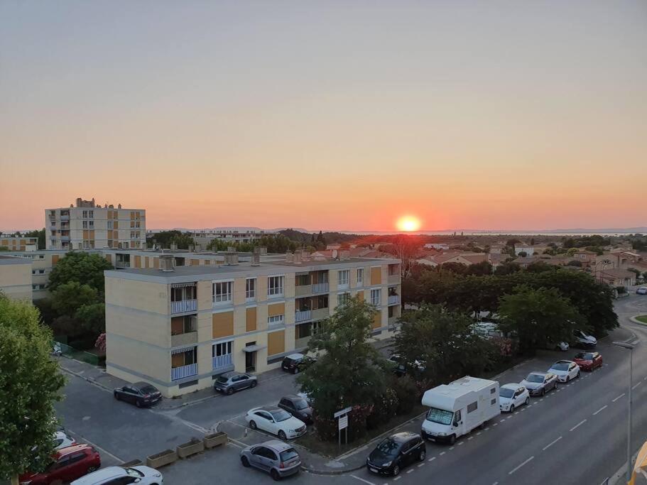 Appartement Avec 3 Chambres 80M2 Plein Sud Marignane Ngoại thất bức ảnh