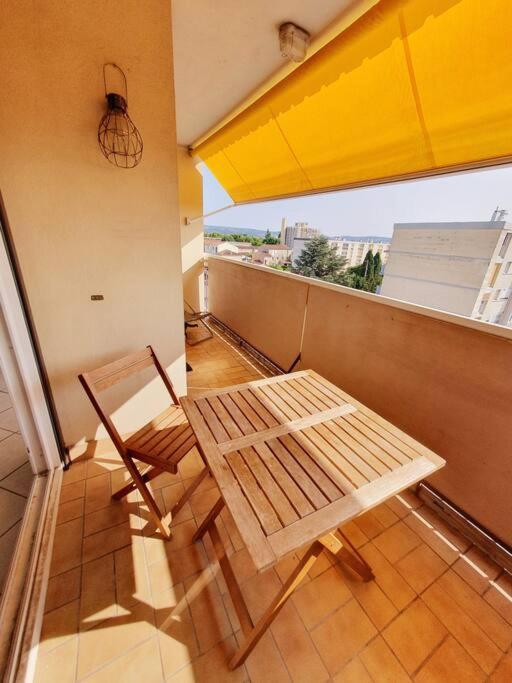 Appartement Avec 3 Chambres 80M2 Plein Sud Marignane Ngoại thất bức ảnh